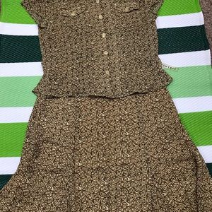 Skirt Set (size 8P)